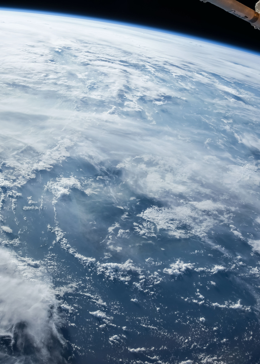Orbiting Earth: постер из коллекции Inspired by NASA