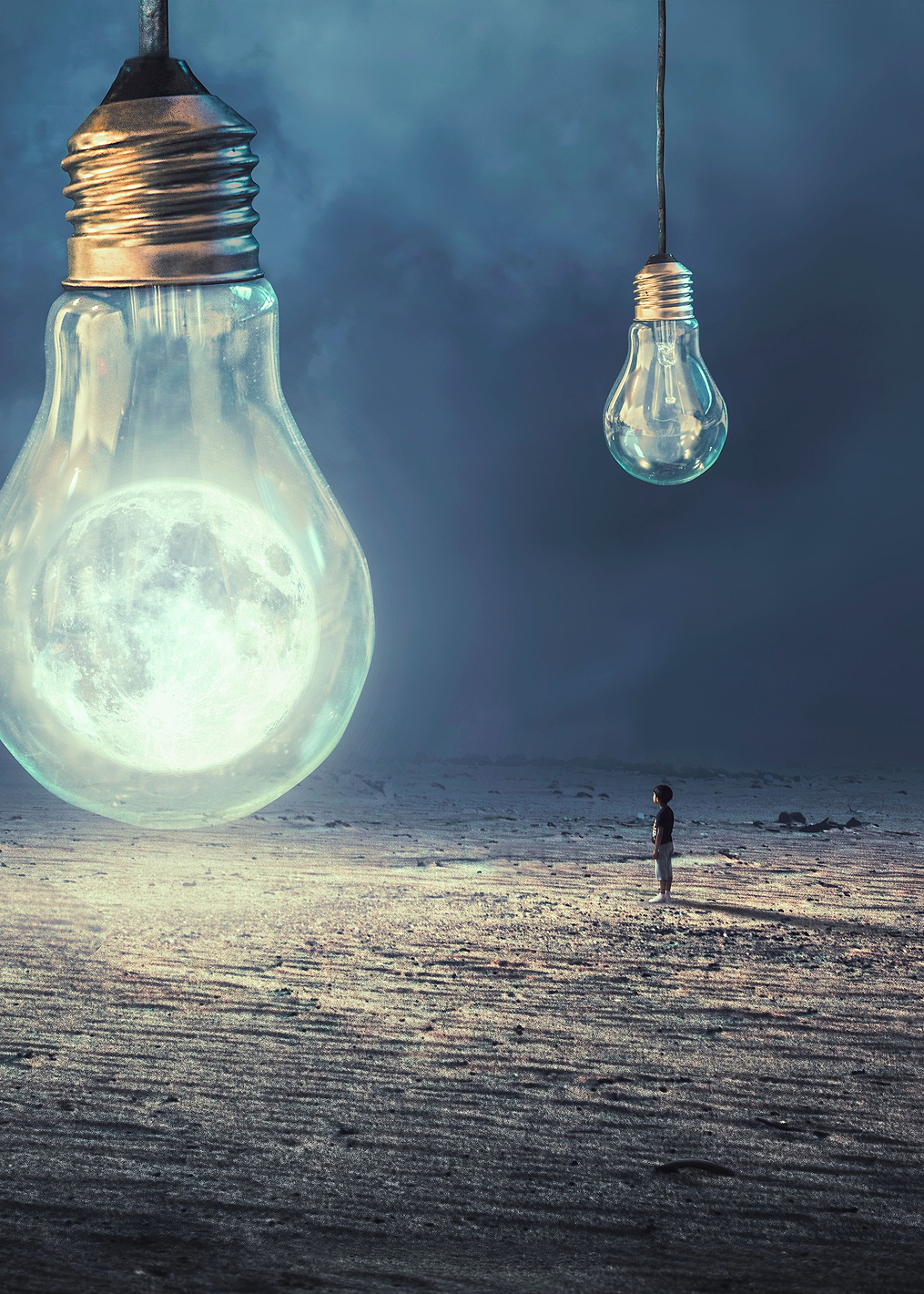 Moon Bulb: постер из коллекции World Class Photos