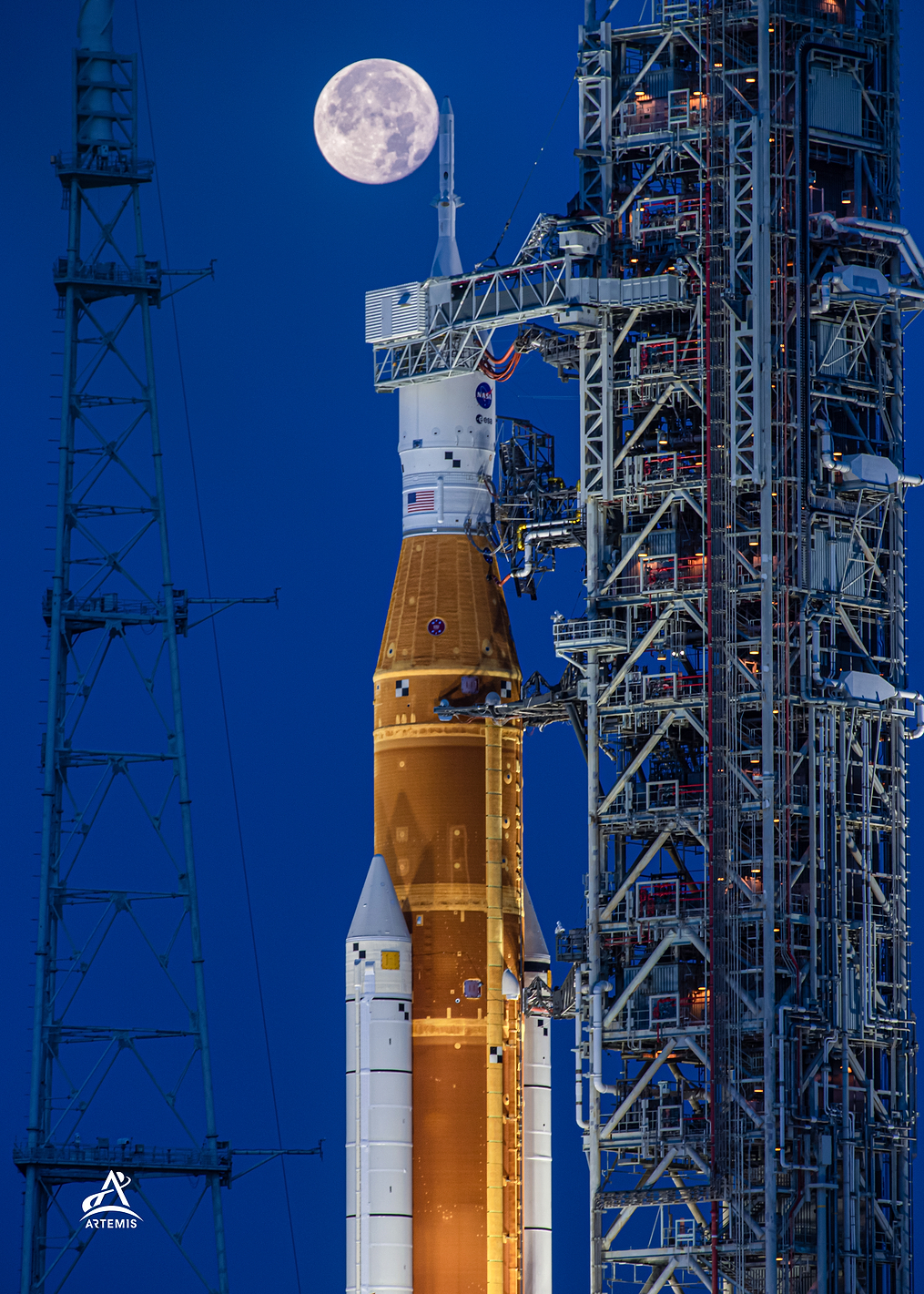 Mission to the Moon: постер из коллекции Inspired by NASA