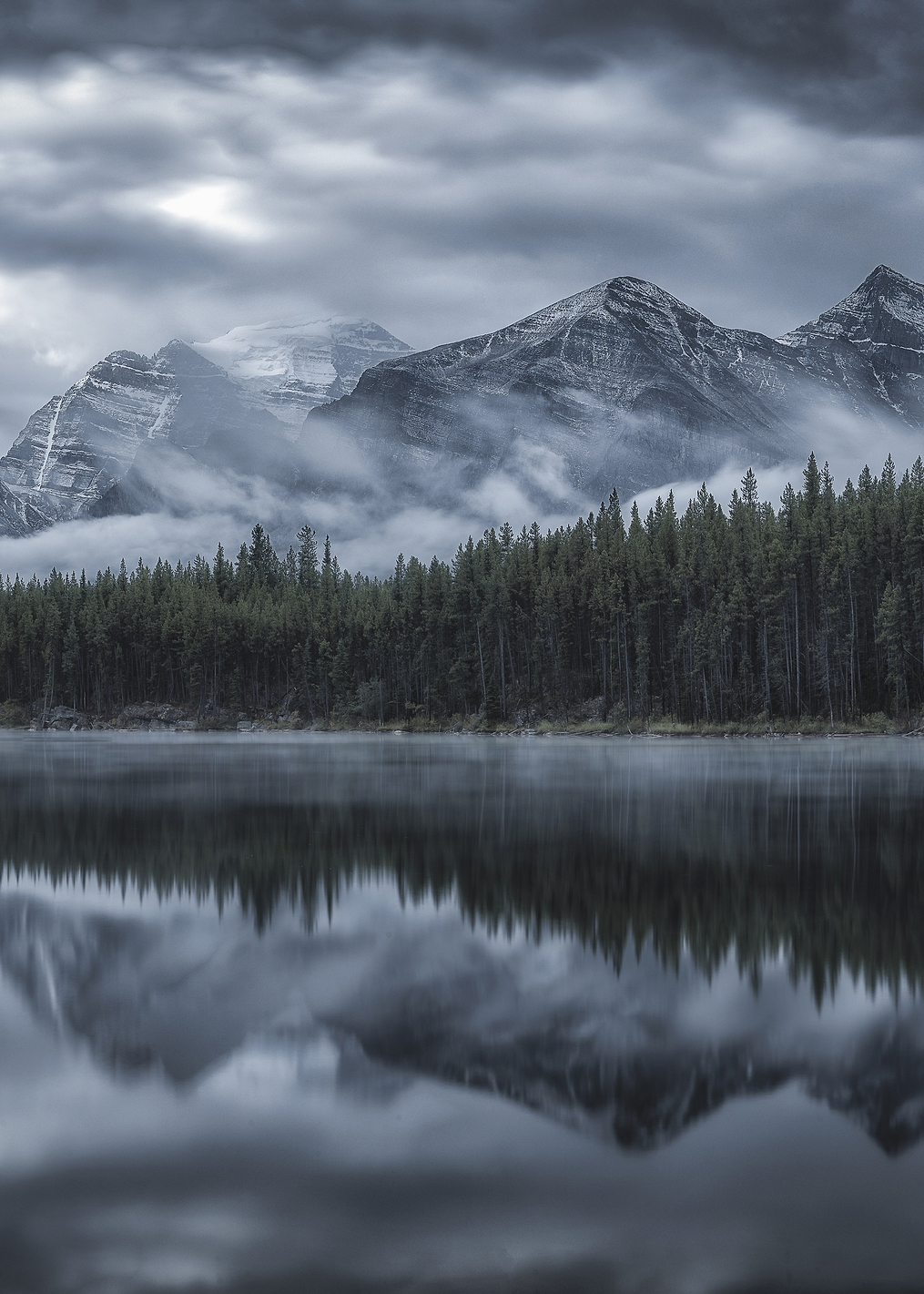 Cold Mountains: постер из коллекции World Class Photos