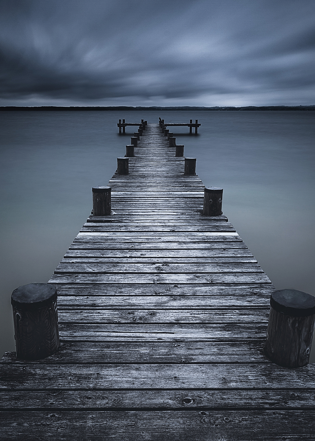Dark: постер из коллекции World Class Photos