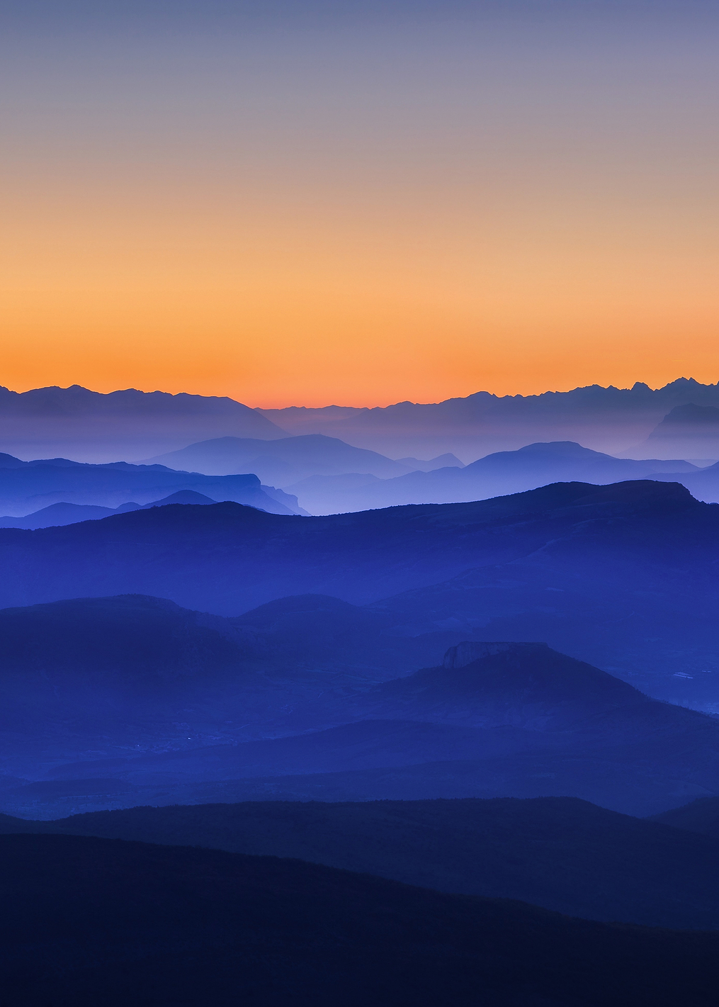 Misty Mountains: постер из коллекции World Class Photos