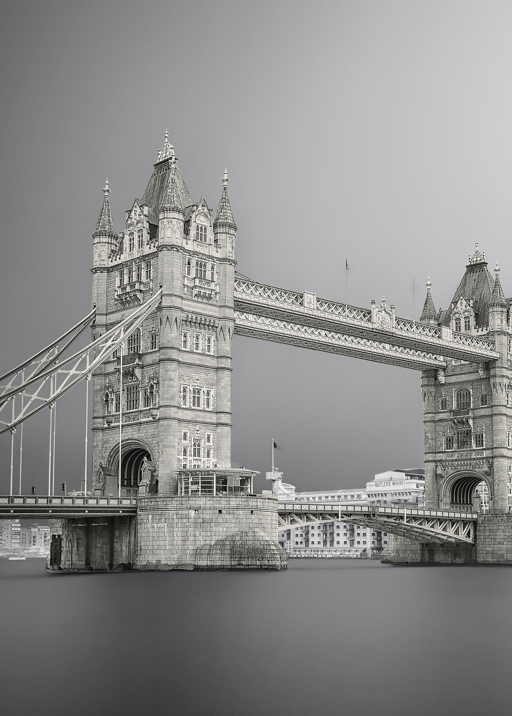 Tower bridge: постер из коллекции World Class Photos