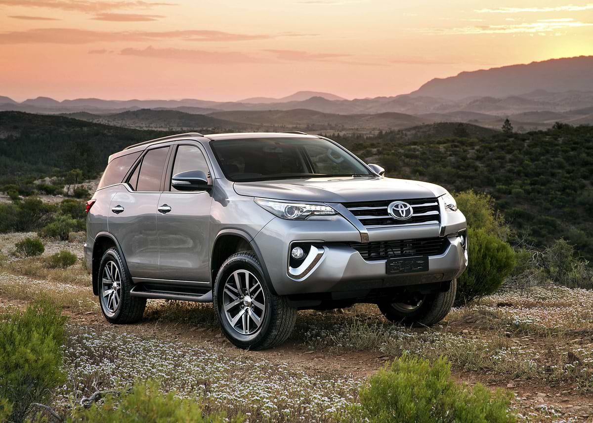Toyota Fortuner Poster, Picture & Metal Print – SUVs | Displate