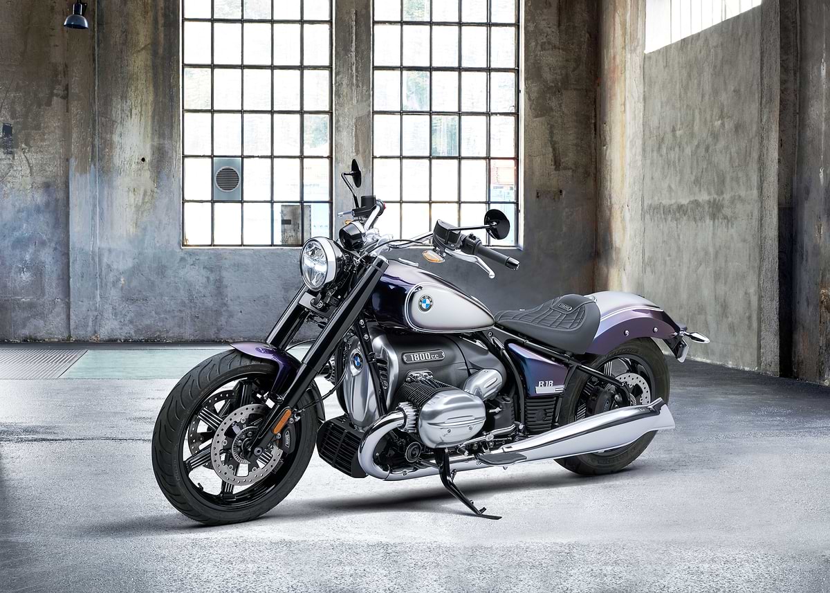'BMW R18' Poster, picture, metal print, paint by Monster Car | Displate