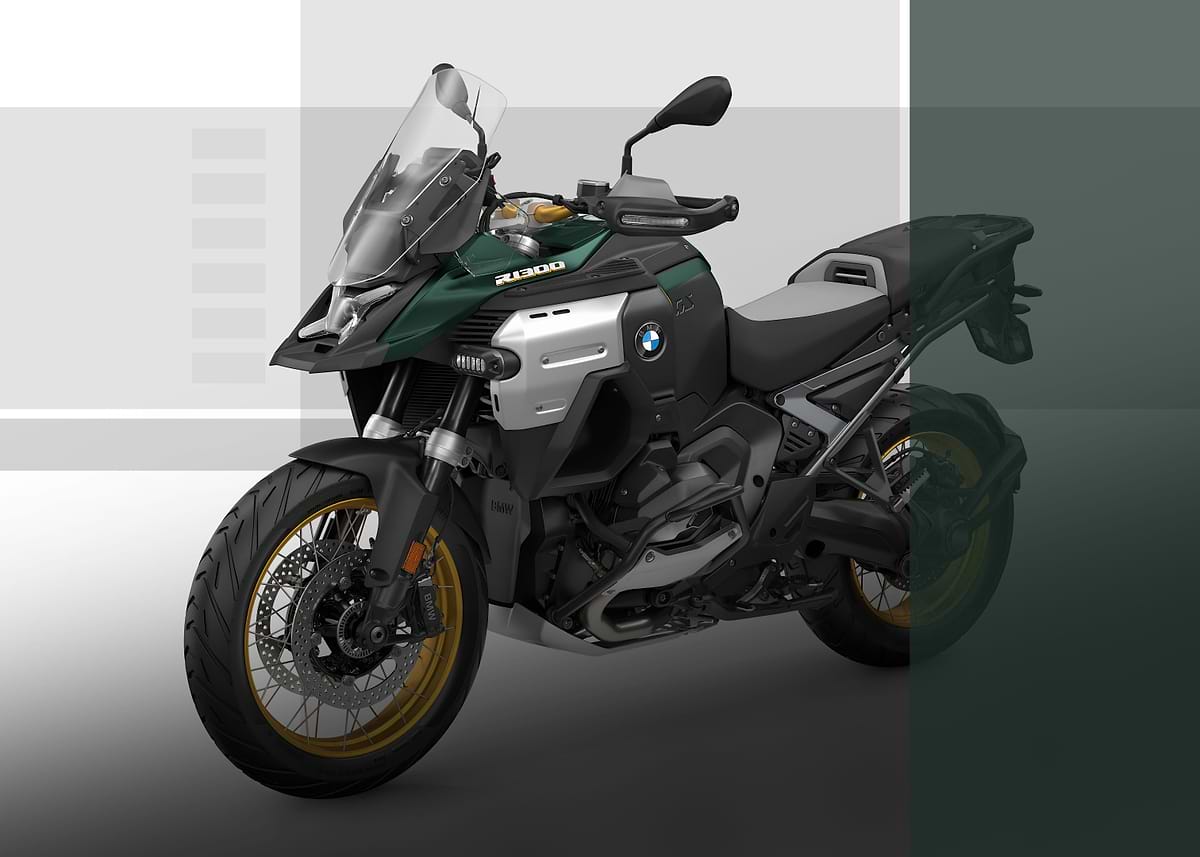 'BMW GS R1300 2024 GREEN' Poster, picture, metal print, paint by Osh ...