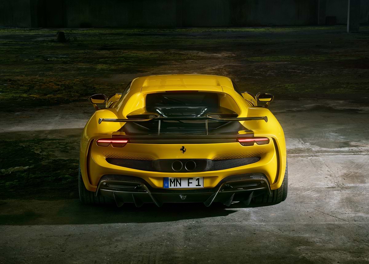 額縁 Displate YellowFerrari Limited Poster 額縁 Displate YellowFerrari Limited Poster 額縁 Displate
