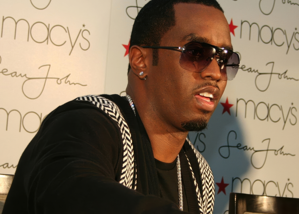 Sean John Python Mid 'Sean John at Macy's Event' Poster, picture, metal print, paint by 甘やかさ ...