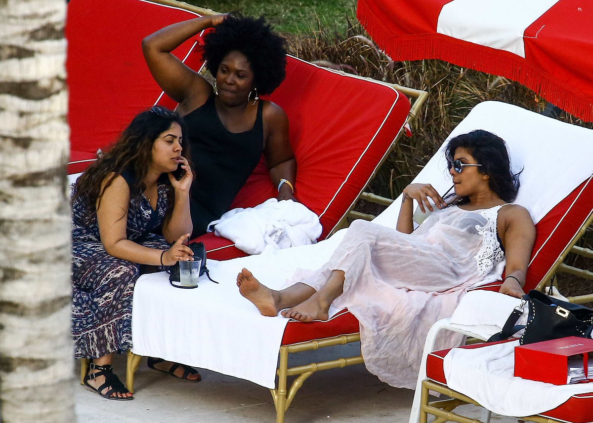 Sitting By Pool Rapper 'Celebrities relaxing by the pool' Poster, picture, metal print, paint ...