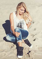 2014-06-07/4af4cf75d1d1f192a02df64f603ca1a0