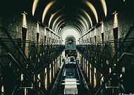 2025-12-14/083471f8-7da0-4142-8a46-8a1935079d4a