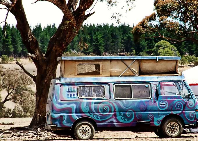 some of the cool abode / vans driven by attendees of ps ...