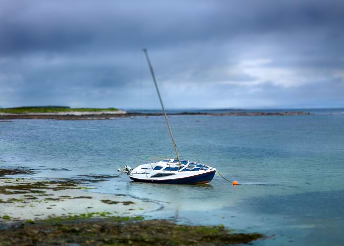 Lovely loneliness in low tide.