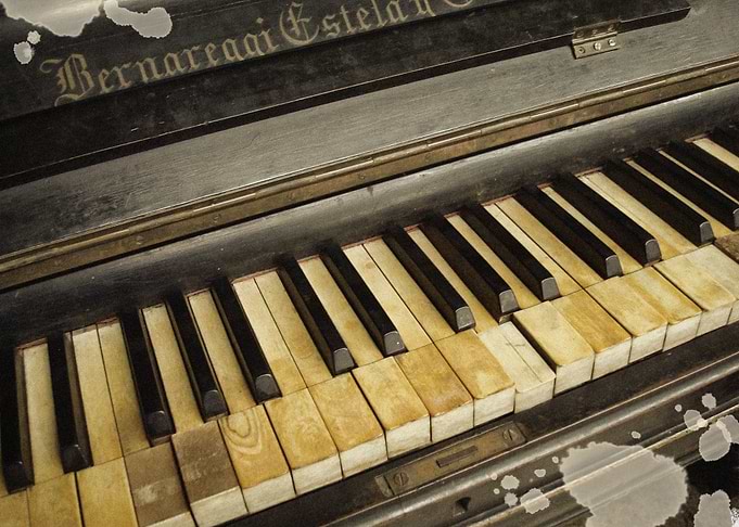 Old School Piano