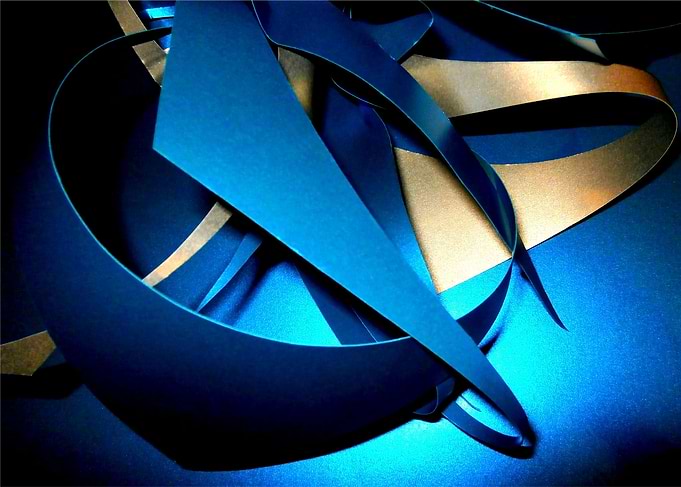 Residuum Paper background art