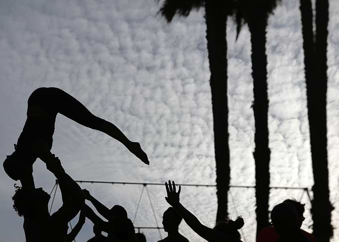series with acrobats - 2