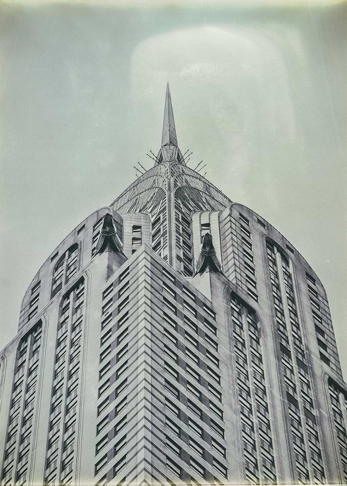 The classic Art Deco skyscraper, The Chrysler Building ...
