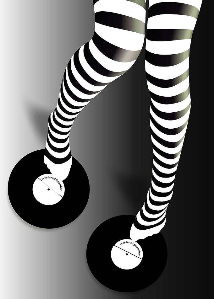 Minimal Fashion for Minimal Passion