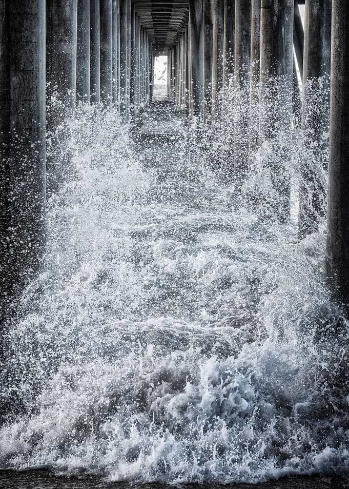 Ominous Tidal Waves During Storm under the infamous pie ...