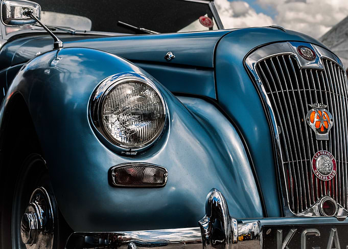 Vintage Cars Yester Year