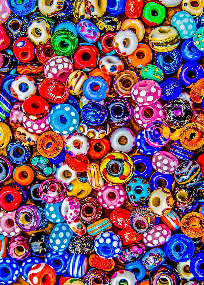 Beads. Glass toroidal-shap