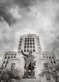 Captain George Vancouver at City Hall, Vancouver, BC, C ...