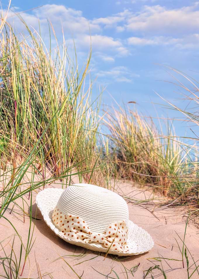 sunhat on the beach