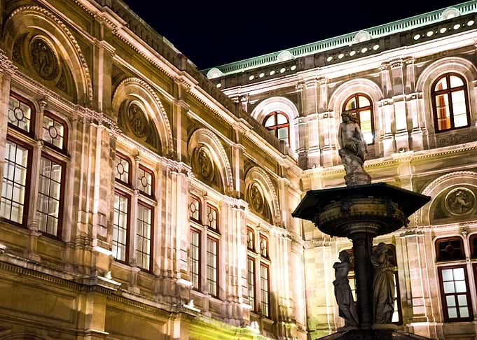 Grand Opera