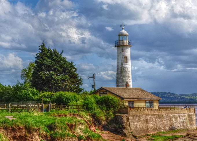 hale lighthouse