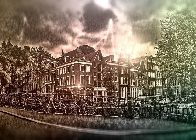 AMSTERDAM Thunderstorm