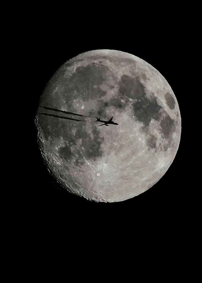 Fly Me to the Moon