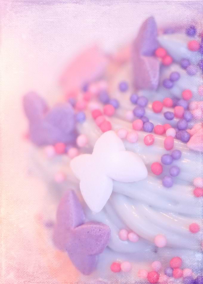 Sweet Butterflies Cupcake