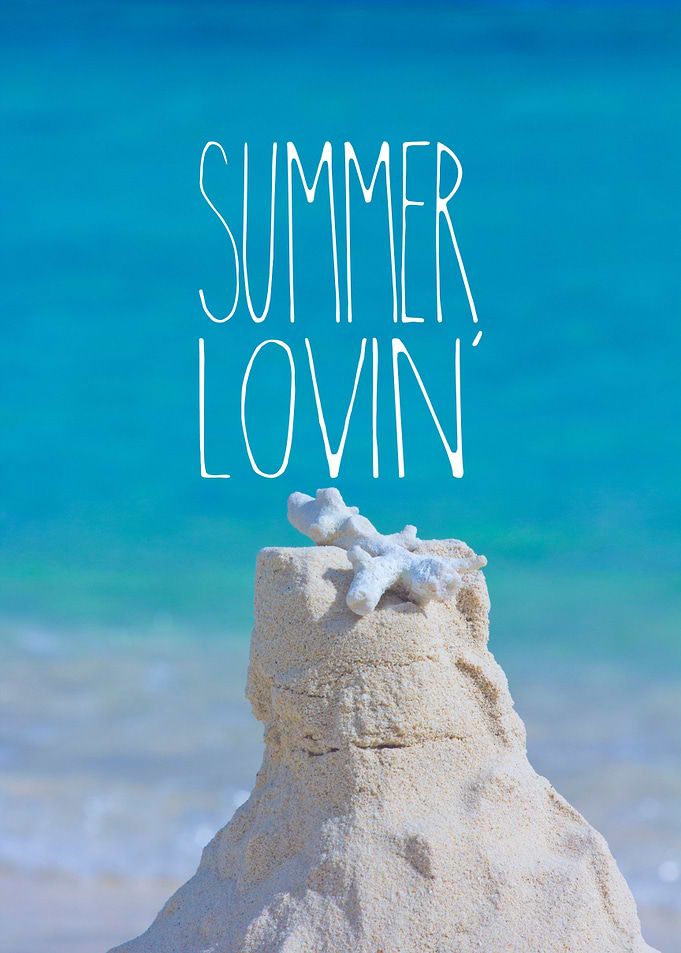 Summer Lovin White Sandcastle Coral Turquoise Sea - A s ...
