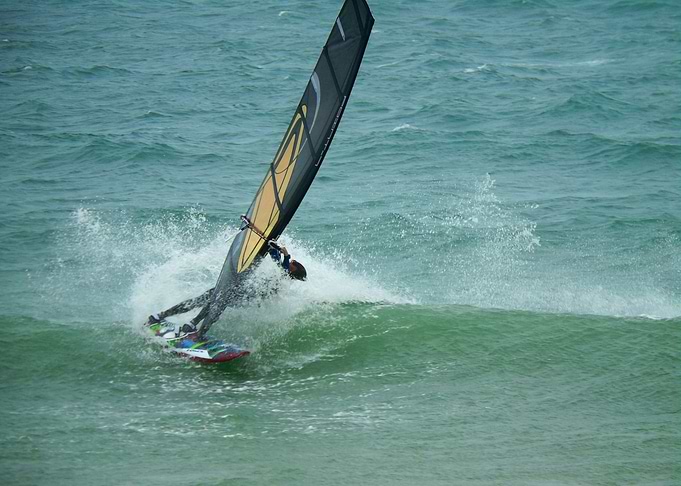 A rare wave sailing day in Weymouth