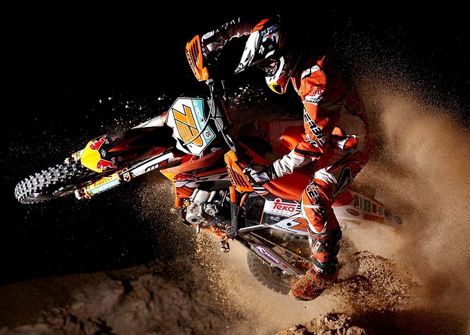 4K Image X-Fighters Games