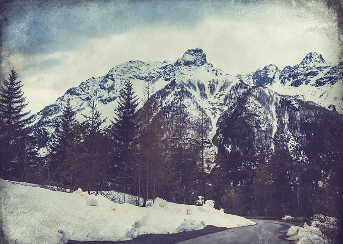 Snow on mountains in the Italian Alps - textured photog ...