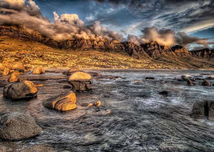Sunset view Camps Bay - Cape Town