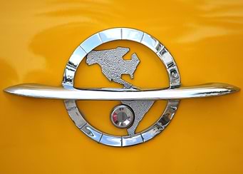 Oldsmobile Antique Trunk Emblem