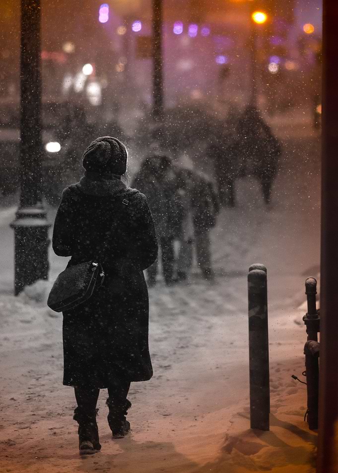 Snowy Night on Rue Ste-Catherine, downtown Montreal, Qu ...