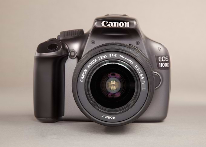 A Camera v Camera showdown. Guess who won! Spoiler aler ...