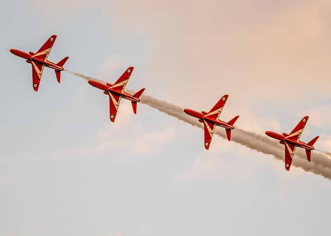 royal air force red arrow aerobatic display team