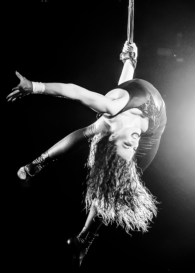 Vampire flying
