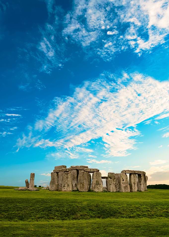 Stonehenge Cloudy I - Scenes from a shoot around Stoneh ...