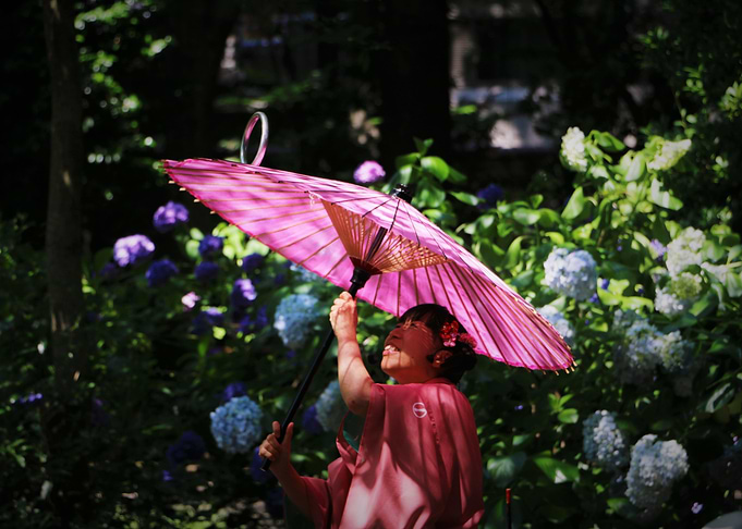 Japanese Street Performer
