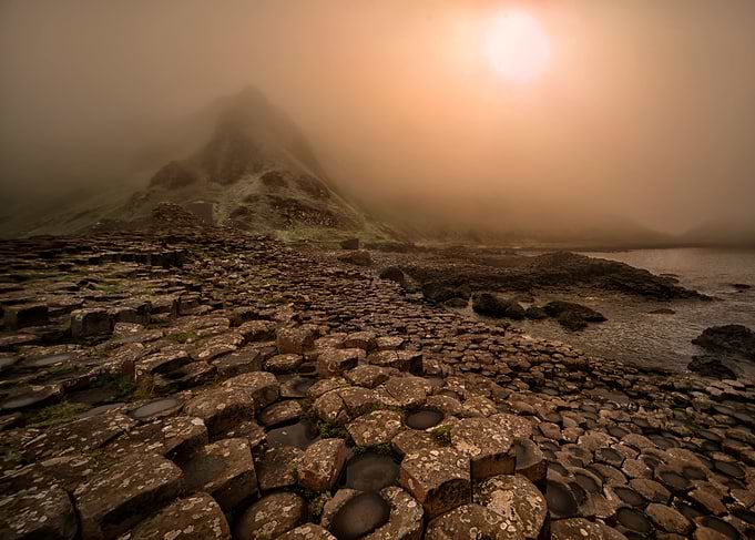The world of hexagonal stones. Giant's Causeway ,Northe ...