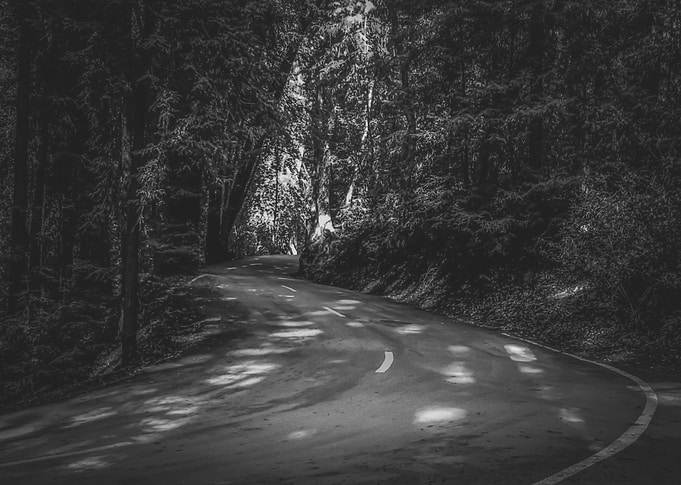 Road to nature on Highway 1, California, USA in black a ...