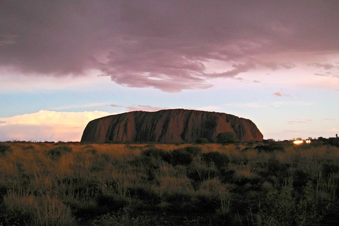 Ayer's Rock/Uluru with bad Weather coming in