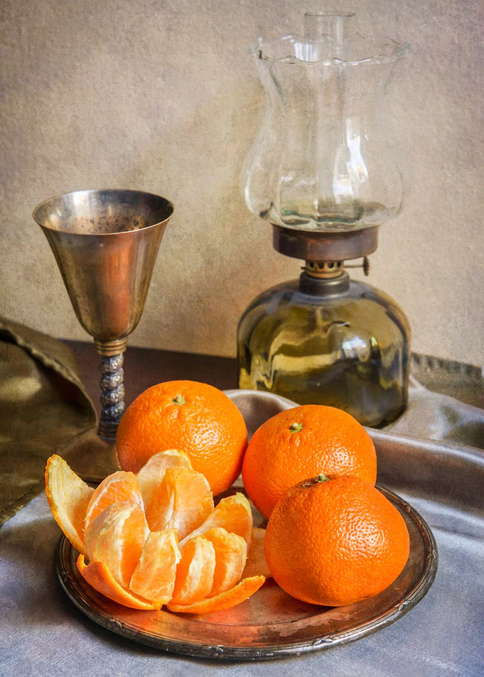 Still life with fresh tangerines
