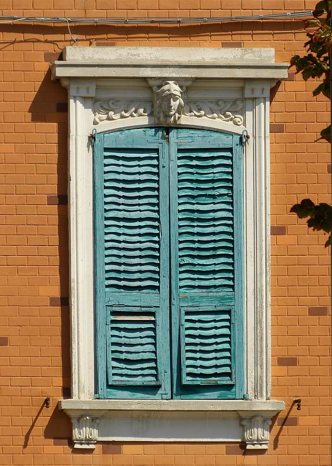 An Italian Window