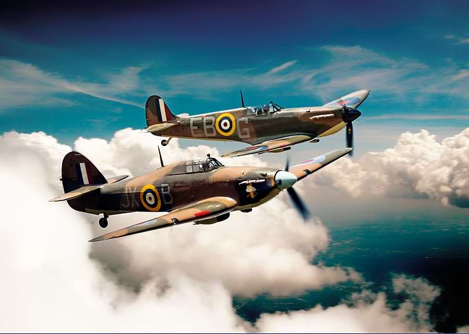 Spitfire and Hurricane of the Battle of Britain Memoria ...